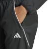 IW0406-5-APPAREL-On-Model-Detail-View-1-white-OXHL-25304.jpg
